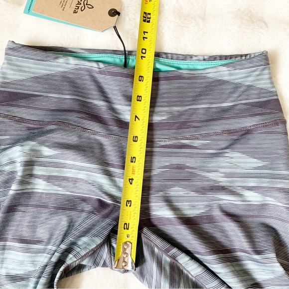 (3 for $20) PRANA Pillar Printed Capri Sz S - Picture 6 of 9
